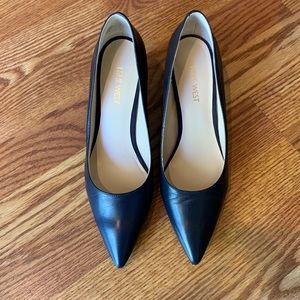 Nine West Navy Pumps